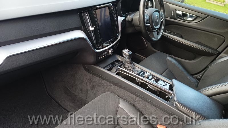 Volvo V60 D3 Stockport UCS Stockport (2)